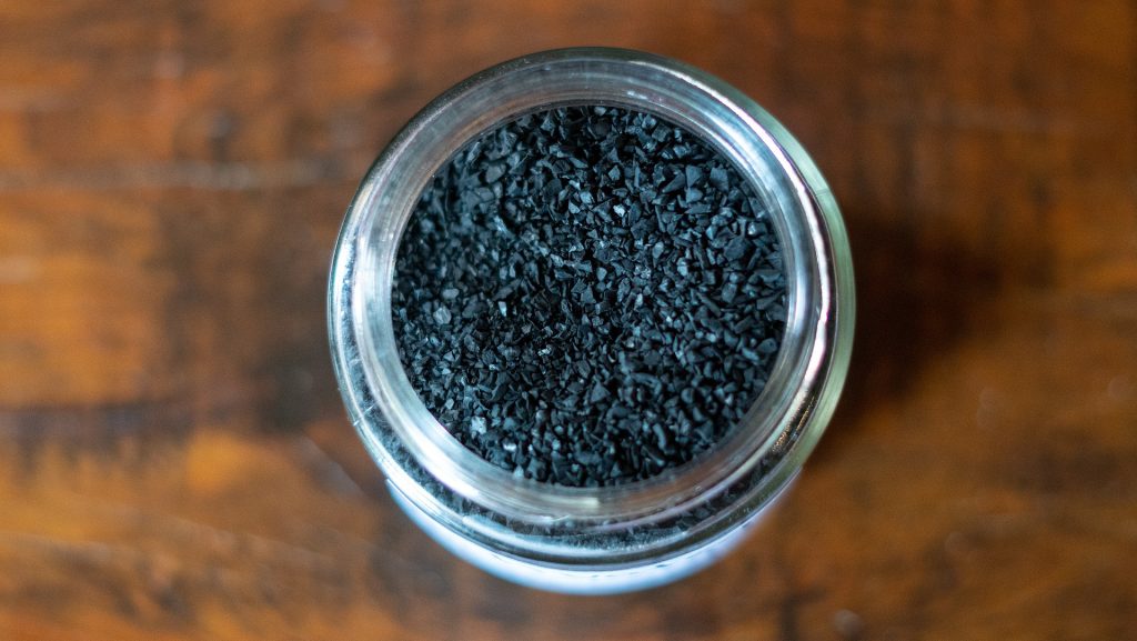 バイオ炭の多孔質構造と土壌微生物機能の関係
